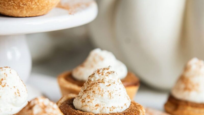 Mini Pumpkin Pie Tarts