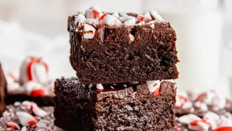 Peppermint Chocolate Brownies with Chocolate Ganache