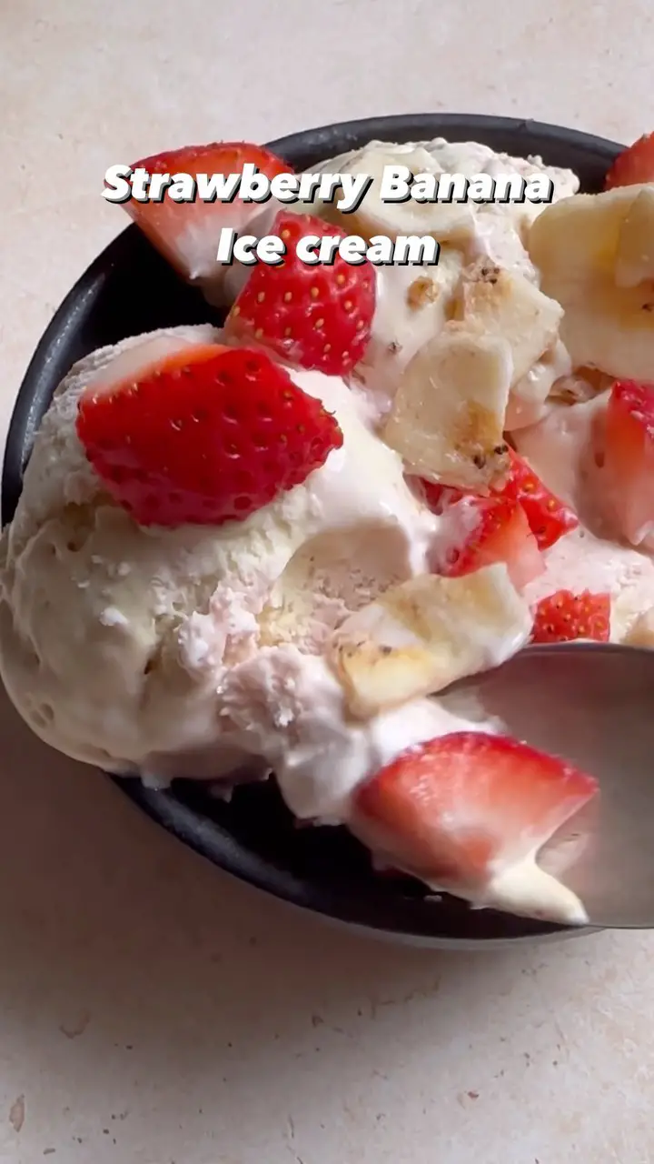 strawberry banana ice cream From 📌Pin To Plate🍰