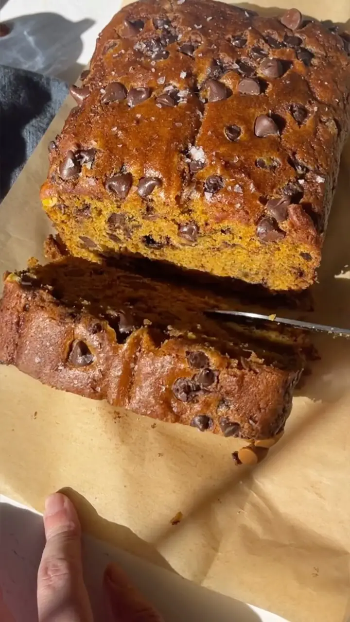 Chocolate Chip Pumpkin Loaf