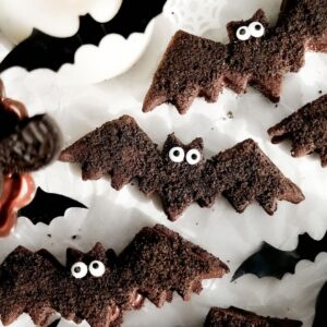 Bat-themed Oreo Sandwich Cookies