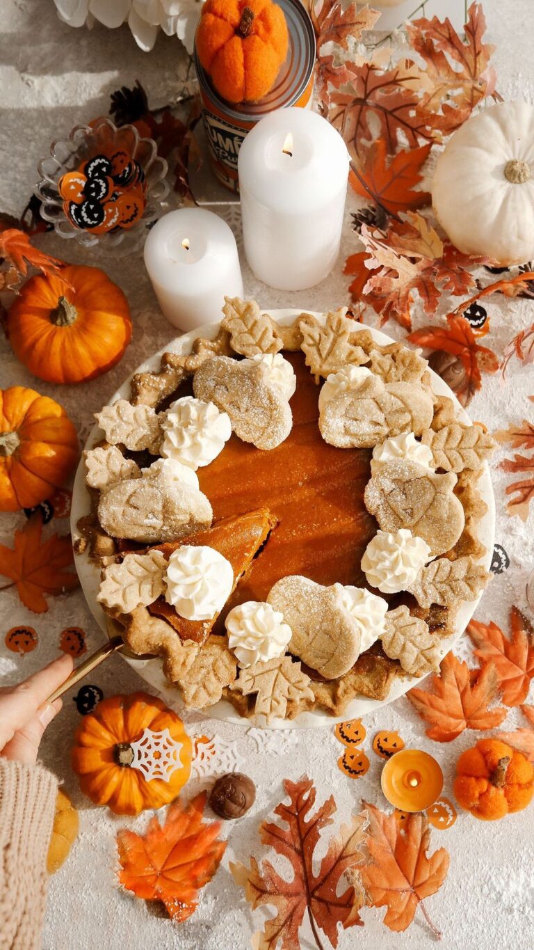 Charming Vegan Cinnamon-Crust Pumpkin Pie