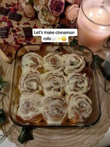 Fluffy and Irresistible Cinnamon Rolls with a Sweet Cinnamon-Sugar Filling and Creamy Glaze