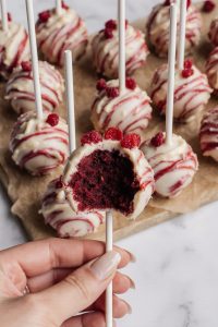 Red Velvet Cake Pops with White Chocolate Swirl — Bite-Sized Bakery Magic