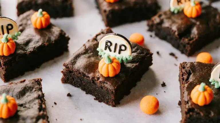 Spooky Graveyard Halloween Brownies